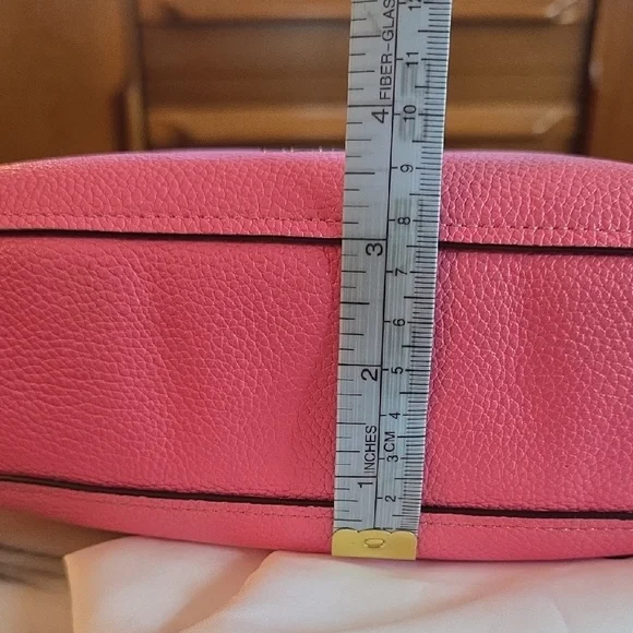 Coach Chelsea Pink Leather Shoulder Bag, 2017 Includes Dust Bag! 💖 - Picture 8 of 17
